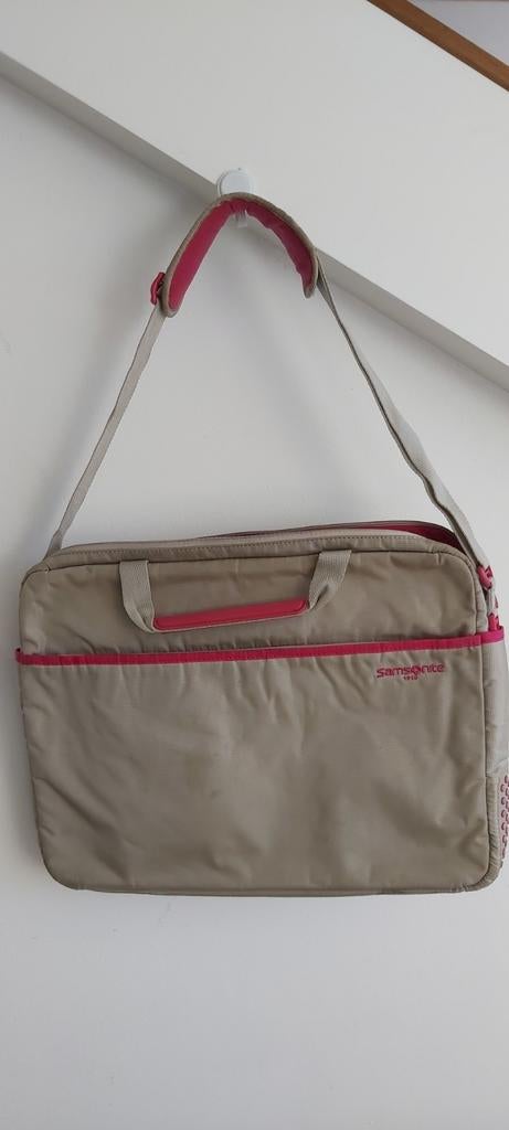 Samsonite Laptoptas - Beige/Roze - 15 inch, Ophalen of Verzenden, 15 inch, Gebruikt, Schoudertas